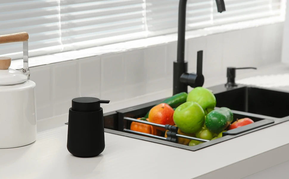 Distributeur de savon noir mat  rechargeable