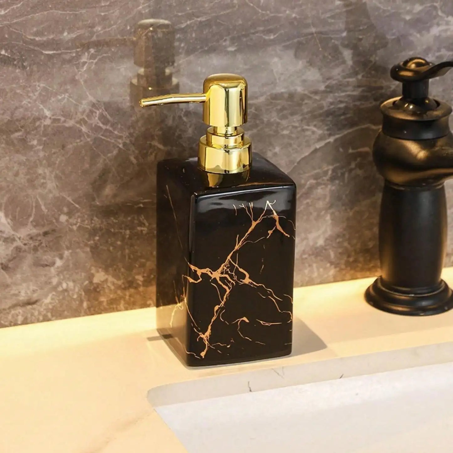 Distributeur Savon Céramique Européen Noir - 350ml