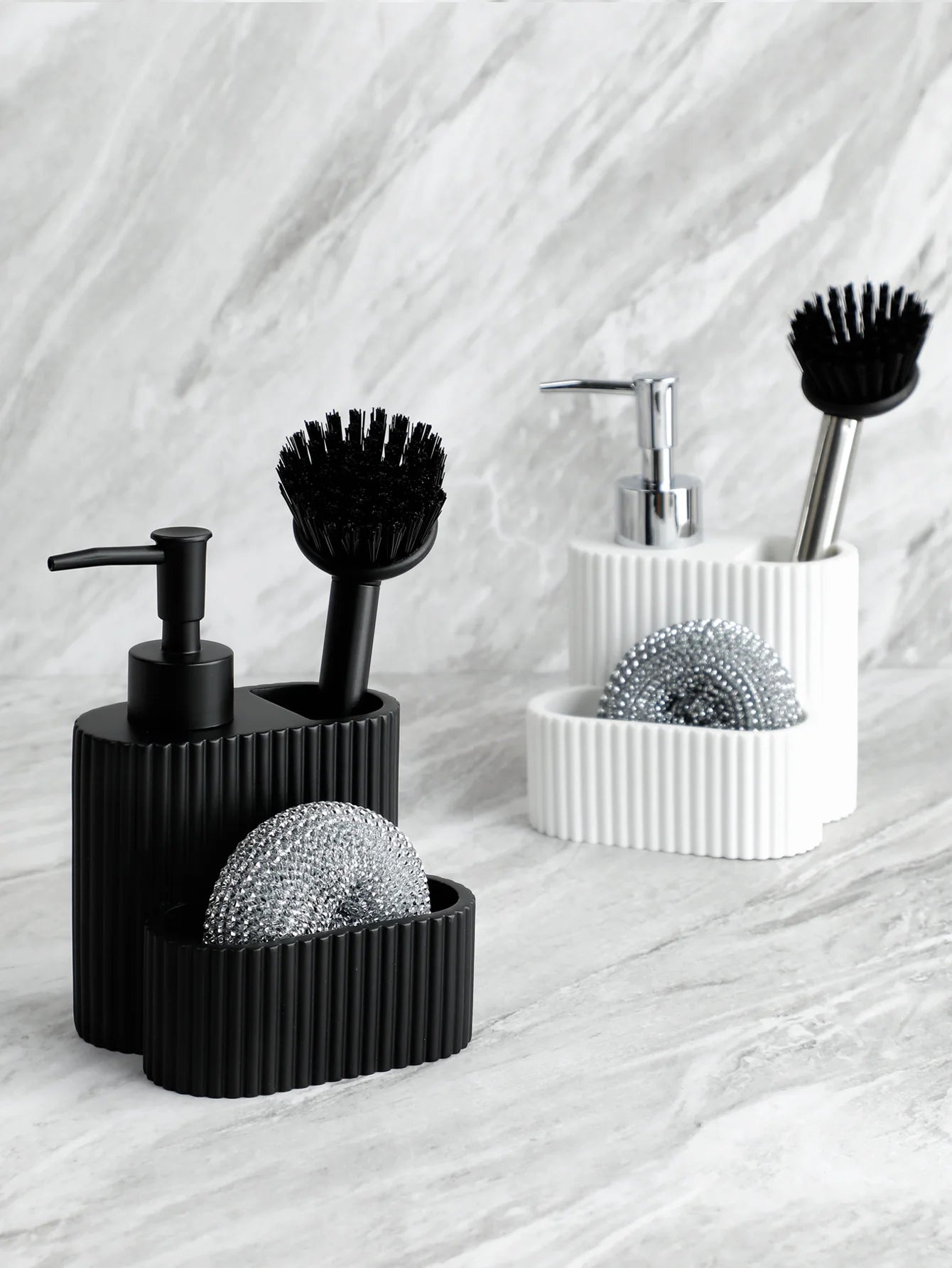 Set Distributeur Savon Cuisine 3 en 1 Noir - Porte-Éponge et Brosse